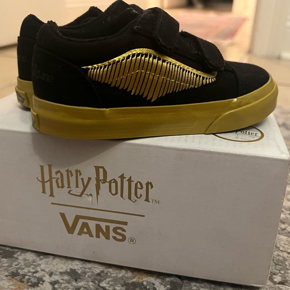 Harry Potter Vans collections (Old Skool V) - Picture 1 of 9